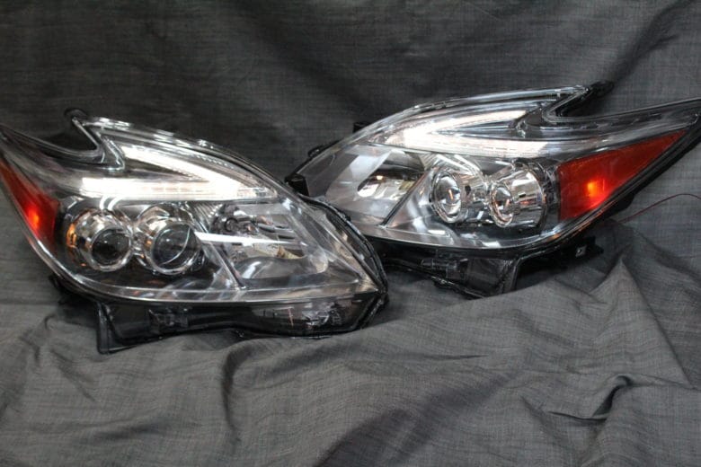 ZVW30型】 プリウス 後期 - LED加工・修理・打ち替えなら garage DEP