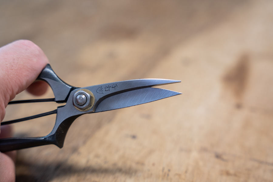 芽切挟 吉岡刃物製作所 鋏正宗 持ったまんま鋏 片刃 買っちゃいました