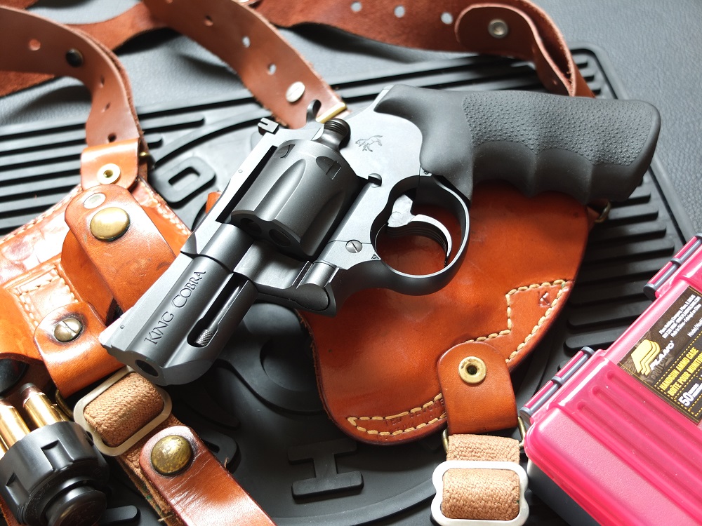 KSC KING COBRA 2.5inch(ABS): GFCのモデル玩具箱