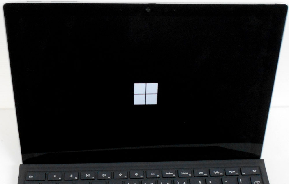 Surface Pro7 ロゴマークのみで電源が落ちる | パソコンドック24