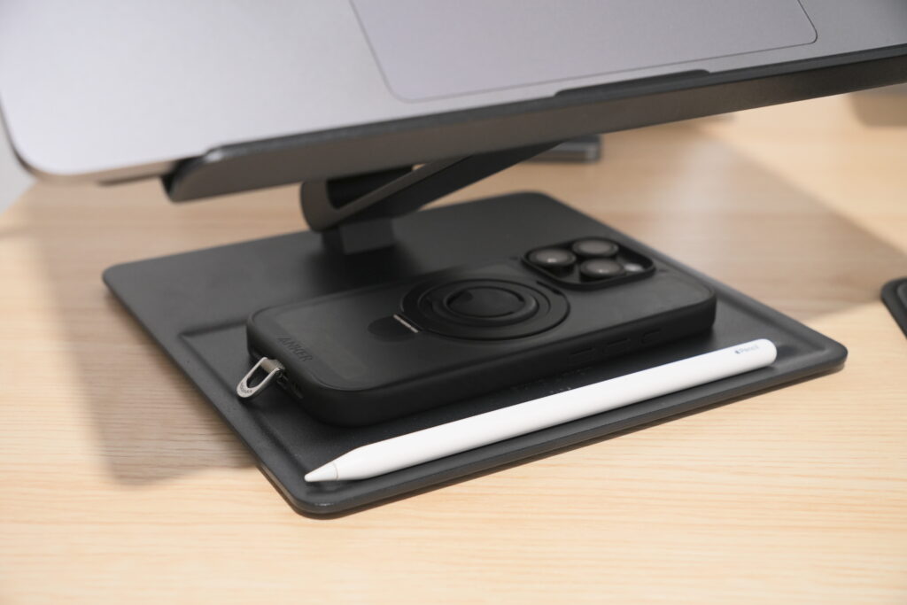 Native Union DESK LAPTOP STANDをレビュー！海外風の格好良いデスクを