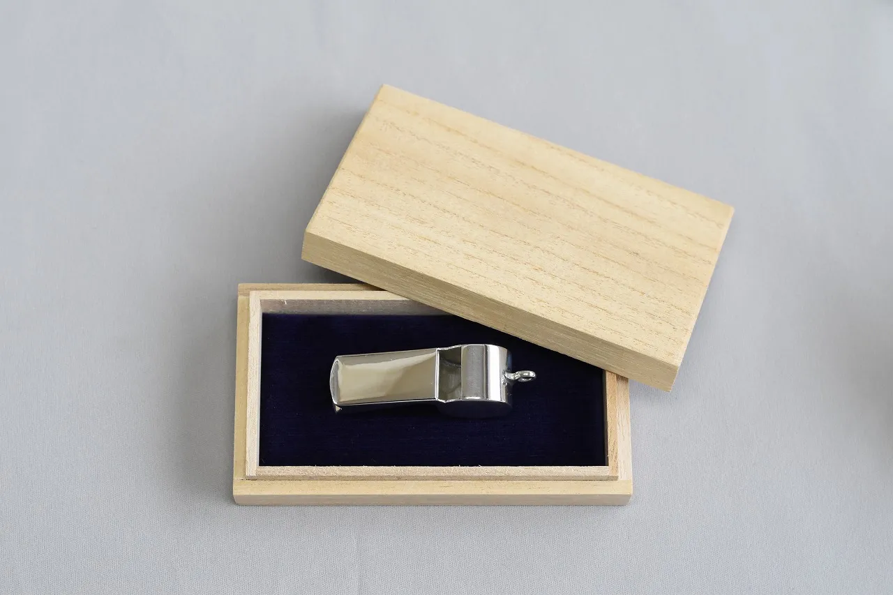 銀製ホイッスル ｜ 内藤銀器製作所