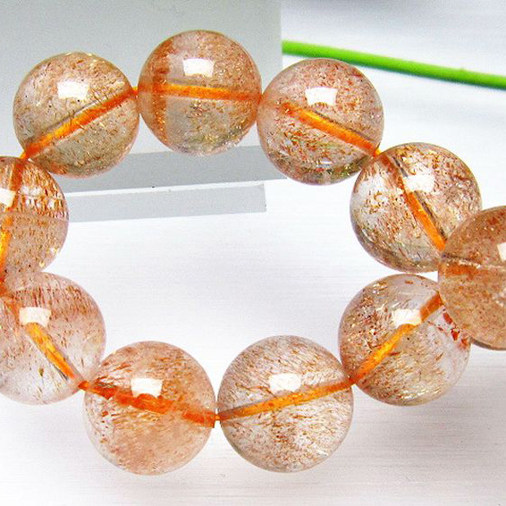 ストロベリークォーツ（苺水晶）「ブレスレット」の商品一覧ページ