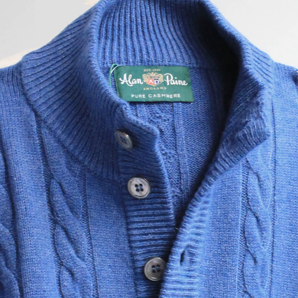 ALAN PAINE／アランペイン】カシミヤ モックネック セーター ブルー