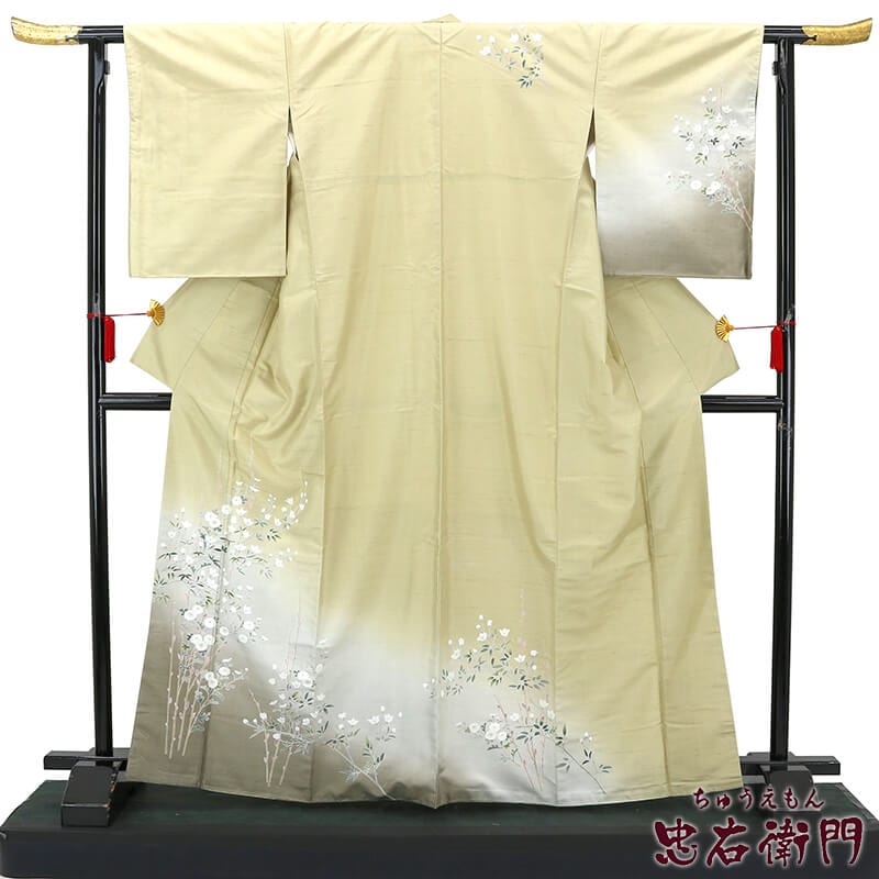 中古】 忠右衛門 白山紬 訪問着 リサイクル カジュアル 着物 正絹