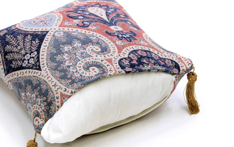 ラシュトン＊ベアー＊アンティークキルトのミニクッション ラシュトン