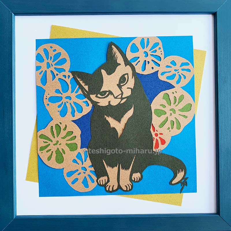 切り絵］ ねこ 縁起れんこん □杉江みどり