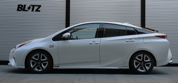 プリウス50系専用 車高調キット ZZ-R BLITZを販売中です。カスタム