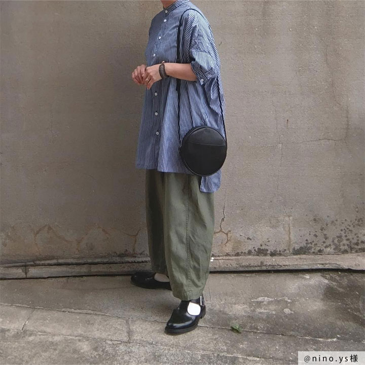 抜け感をプラスするラフサークル型 ミニショルダーバッグ