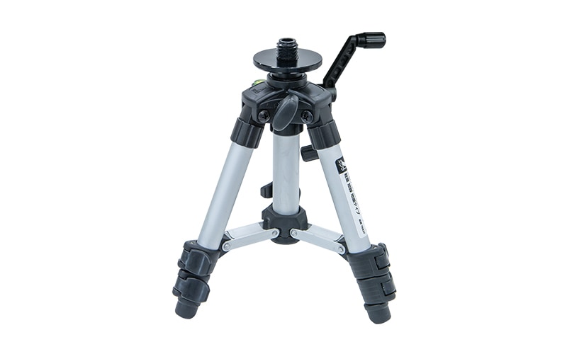 三脚 ハンドル式エレベーター B 軽量 短脚 地墨タイプ | レーザー