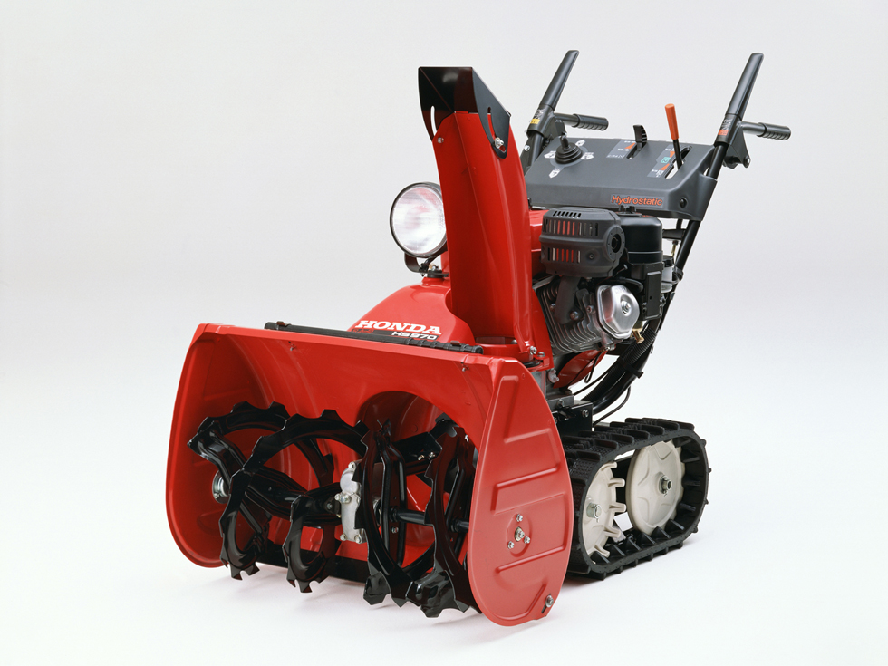 信頼性と操作性を向上させた小型除雪機「スノーラ」2機種を発売