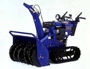 小型家庭用から業務用まで、全8機種 ヤマハ除雪機「スノーメイト