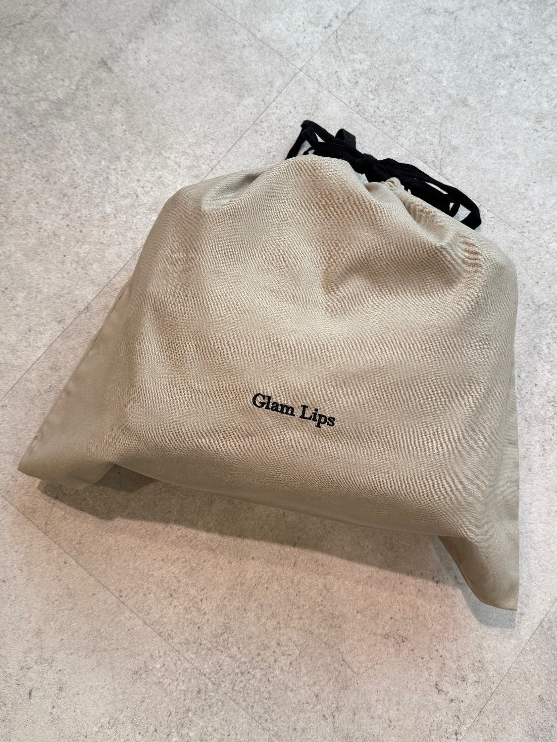 Small Quilting レザー ハンドバッグ