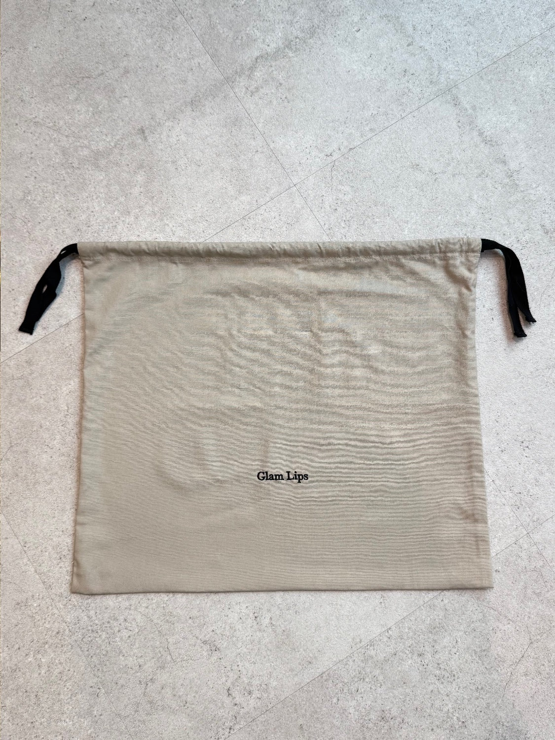 Small Quilting レザー ハンドバッグ