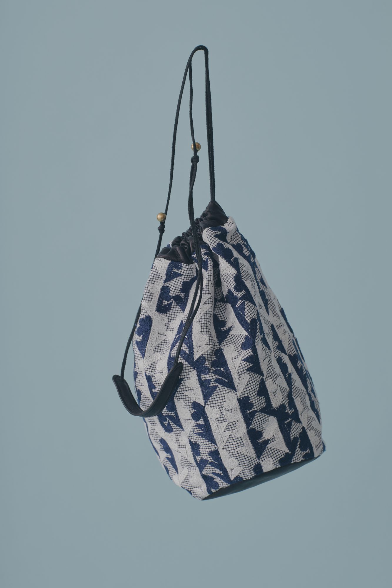 twin flower drop pochette - minä perhonen