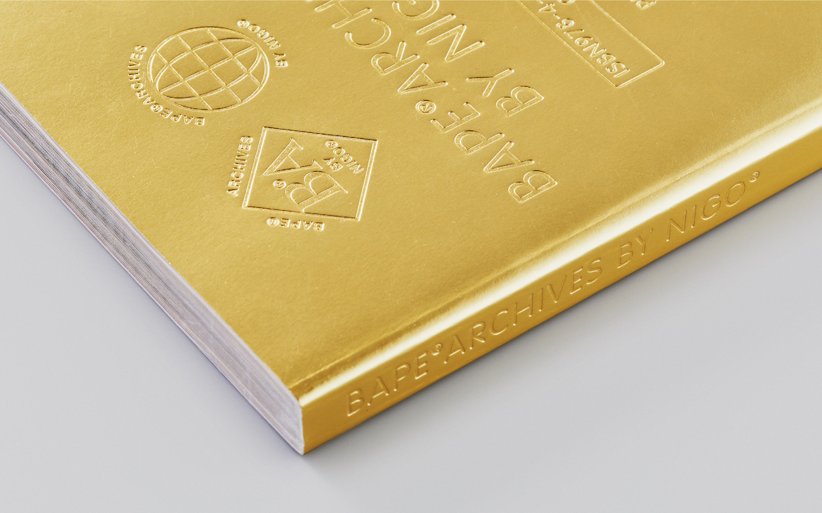 アート・デザイン・音楽 BAPE ARCHIVES BY NIGO アート・デザイン