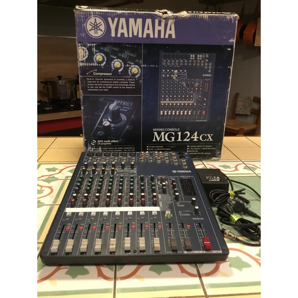 YAMAHA MG124CX DJミキサー 動作未確認 YAMAHA MG124CX DJミキサー