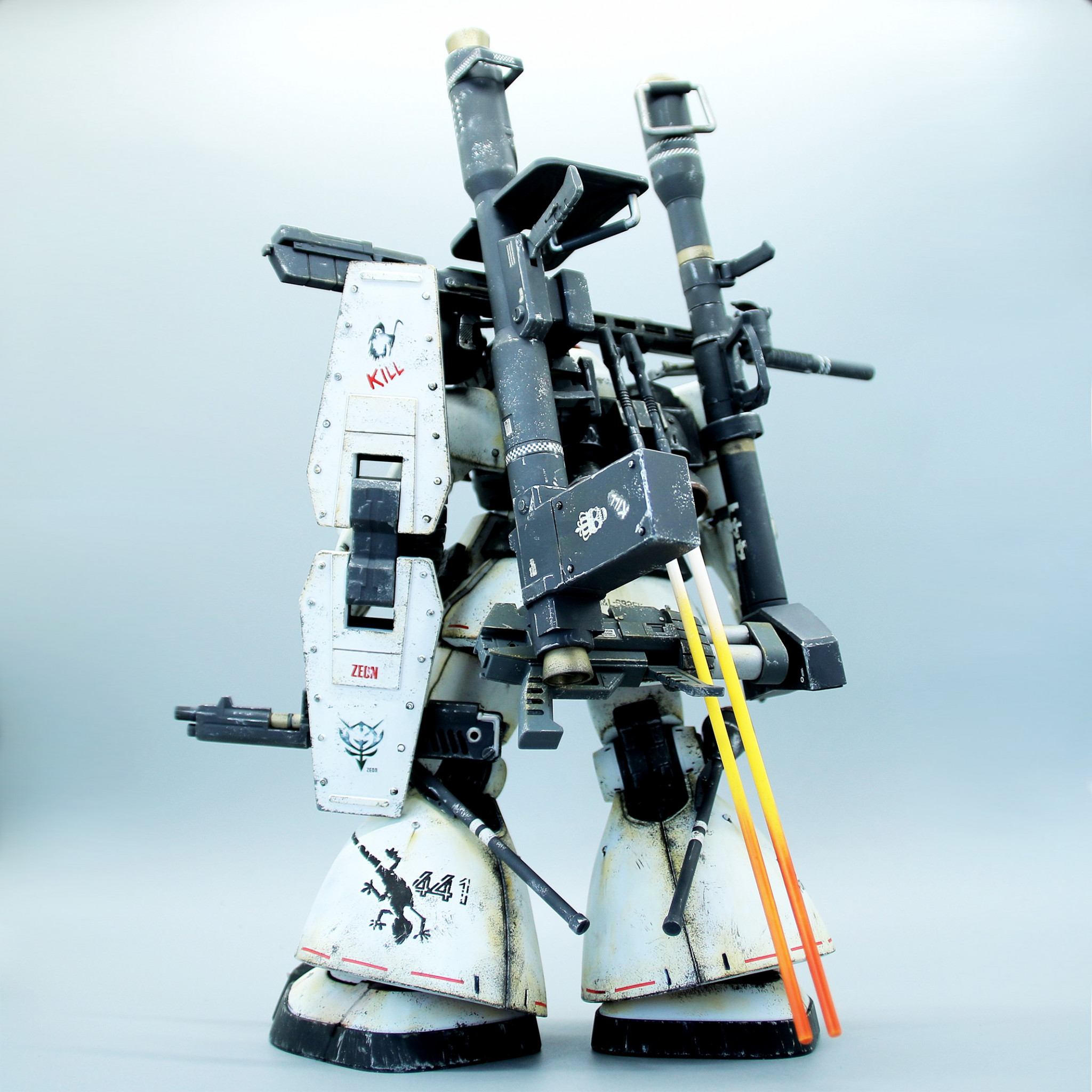 1/100Scale MG ドム アップグレード版 ホワイトオーガー エルマー