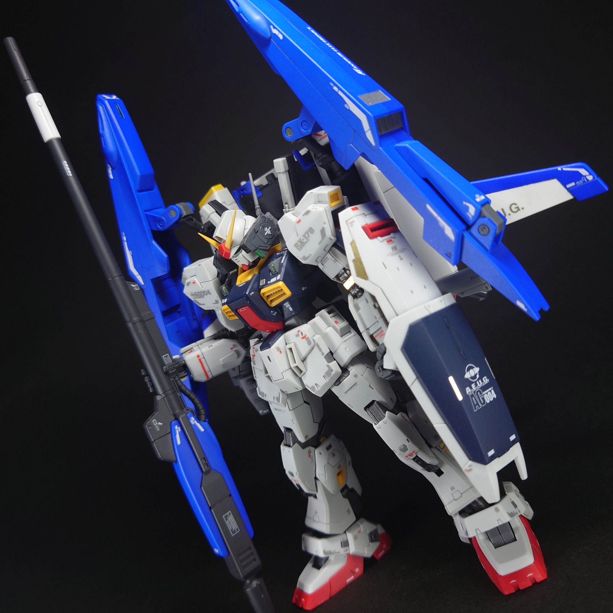 RG スーパーガンダム(エゥーゴ)｜NAGさんのガンプラ作品｜GUNSTA