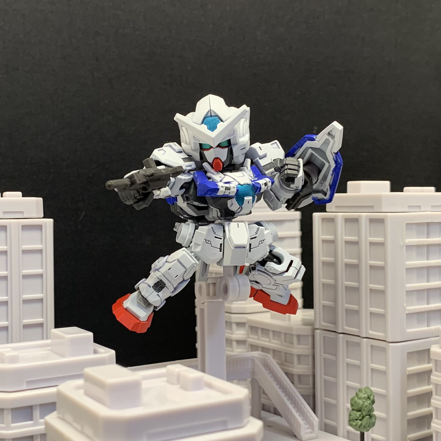 モビリティジョイント ガンダムアストレア｜XXNEXさんのガンプラ作品