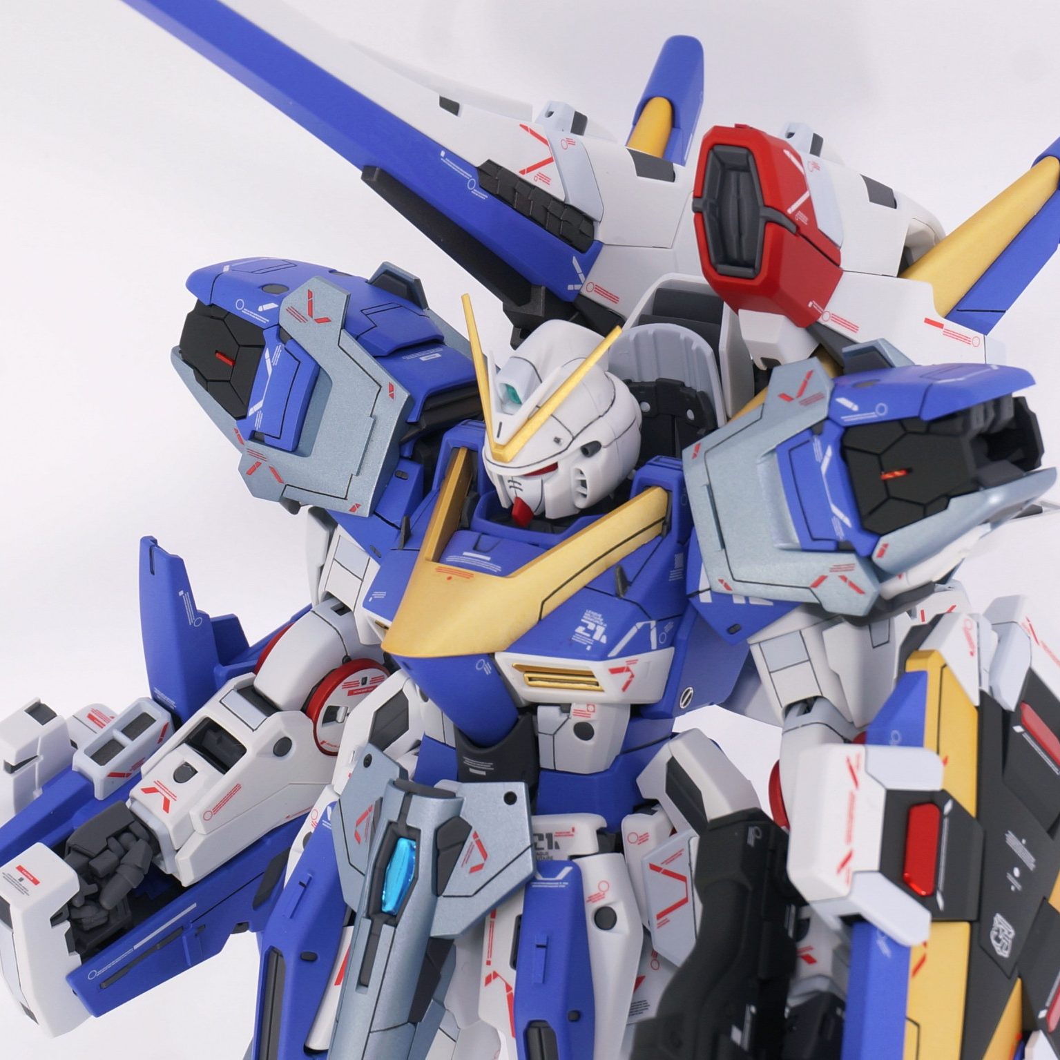 MG V2アサルトバスターガンダム Ver.Ka｜まぐろんGPさんのガンプラ作品
