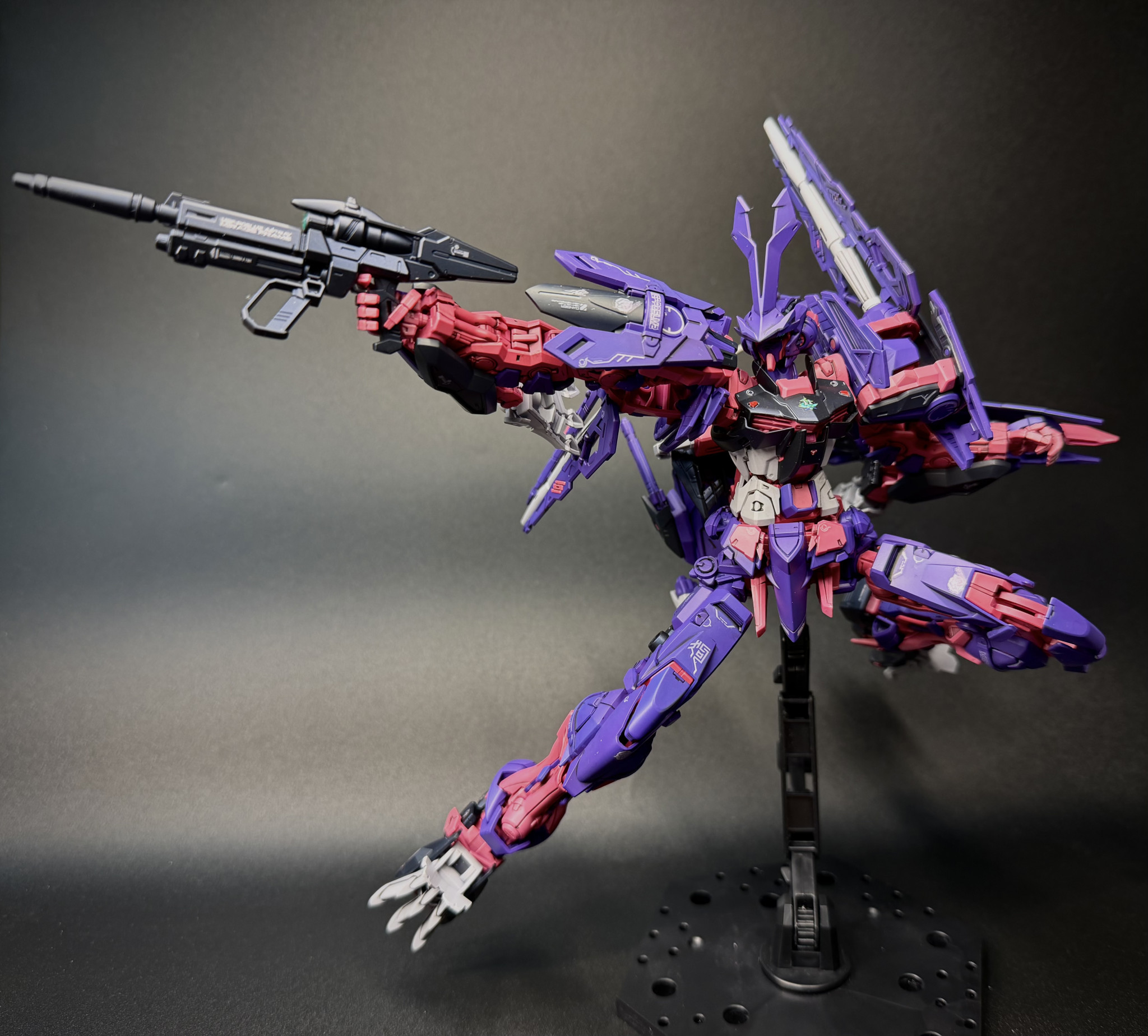 ガンダムアストレイミラージュフレーム セカンドイシュー｜@RIKIさんの