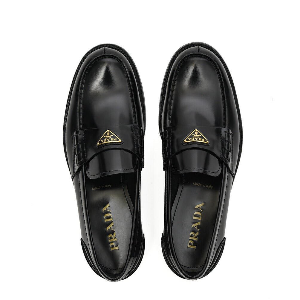 PRADA プラダ / カーフレザーロゴプレートローファー / メンズ