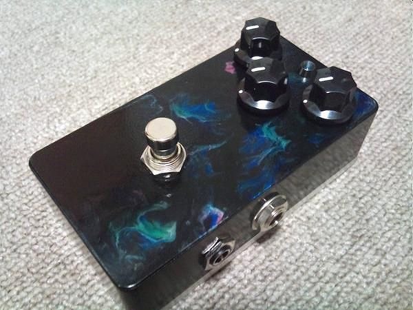 ディストーション】Leqtiqueから、島村楽器限定カラー・リミテッド