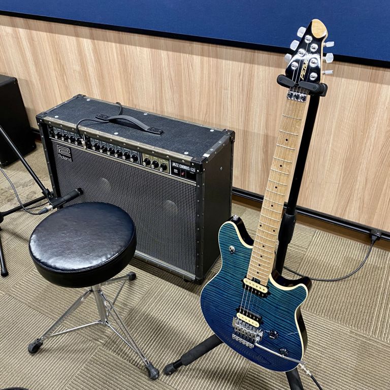 エフェクター】BOSS HM-2W｜根強い人気を誇る“Heavy Metal”に「技