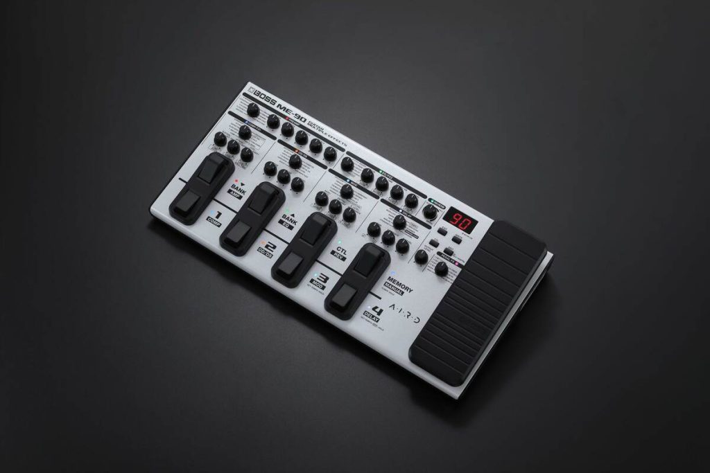 BOSSより DS-1, GT-1, ME-90 のホワイトカラーモデルが限定商品として