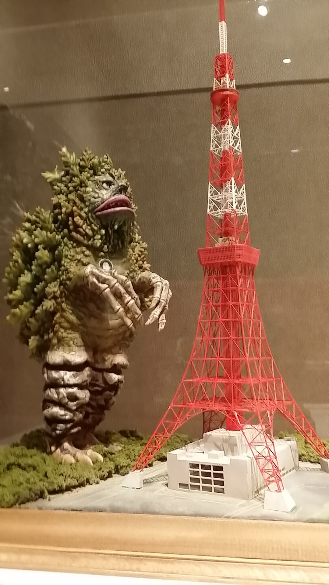 いろんなガラモン（ウルトラQ登場怪獣）…なんと一同に！: 浜松