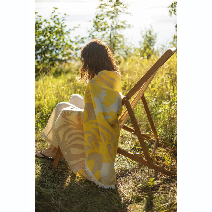 LAPUAN KANKURIT ブランケット KUUTAMO 130x180cm – ハナトツキ