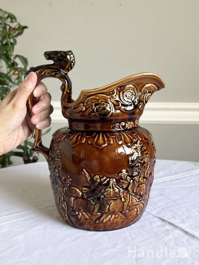 アーサーウッド(Arthur-wood)のアンティーク水差し、馬の形の持ち手が