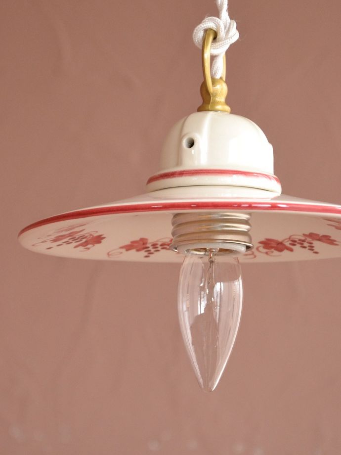 イタリアのおしゃれな照明器具、フェロールーチェの陶器のペンダント