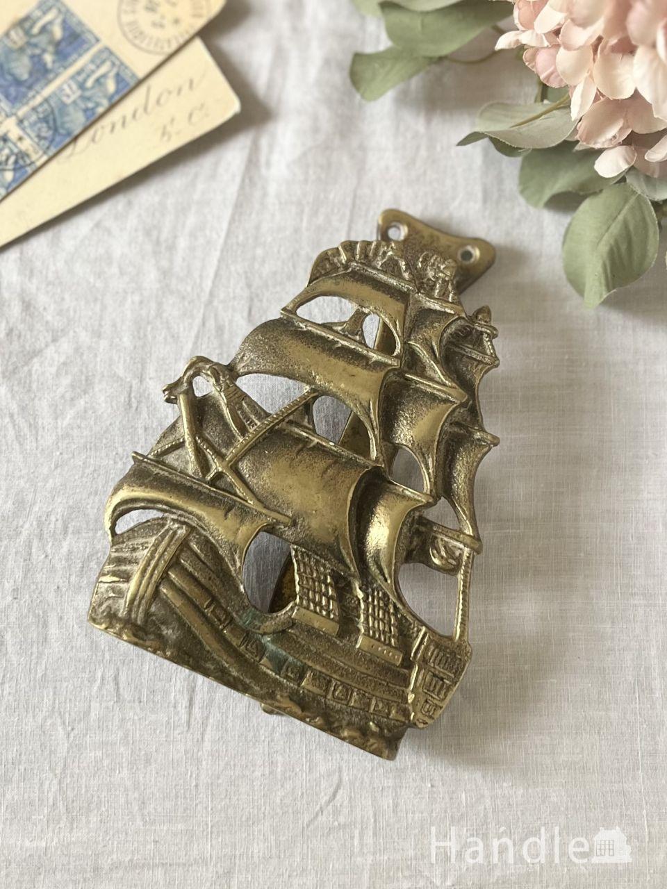 お部屋のアクセントにピッタリ、イギリスで見つけたアンティークタイル