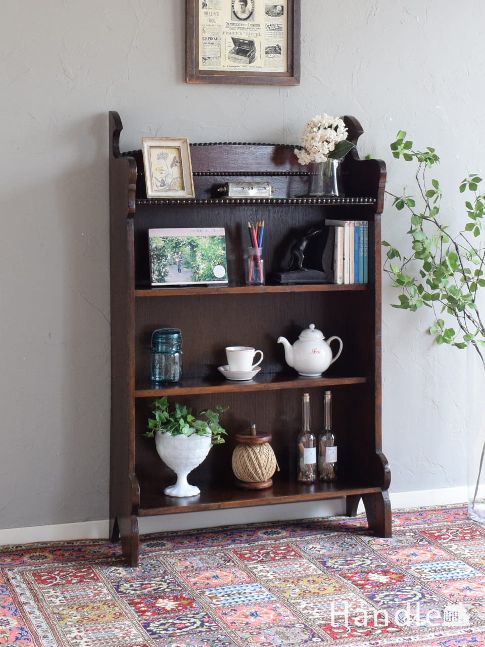 ダークブラウンのアンティーク家具、英国のブックシェルフ（本棚）(q
