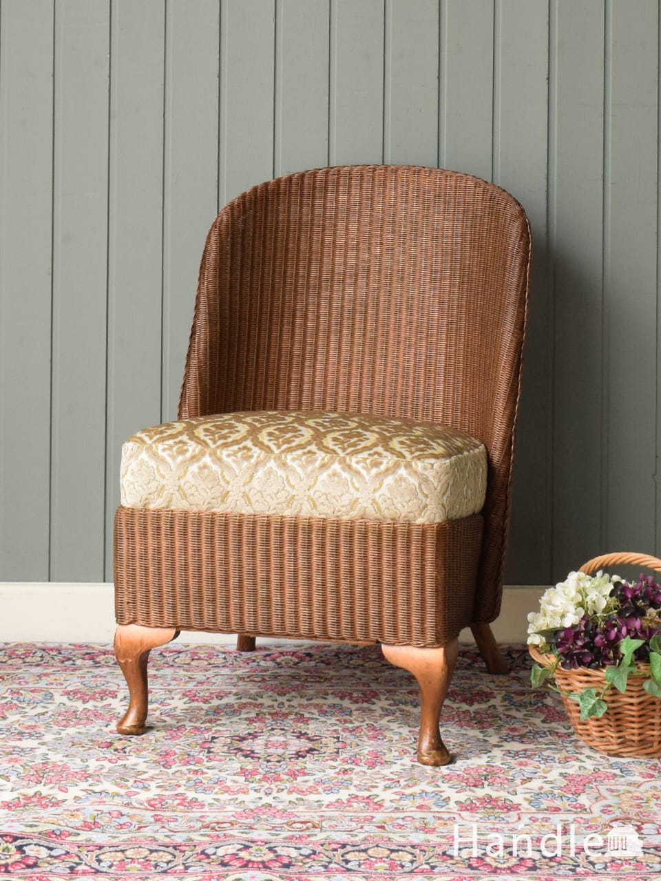 英国アンティークの書斎ができる、カッコいいデスクチェア