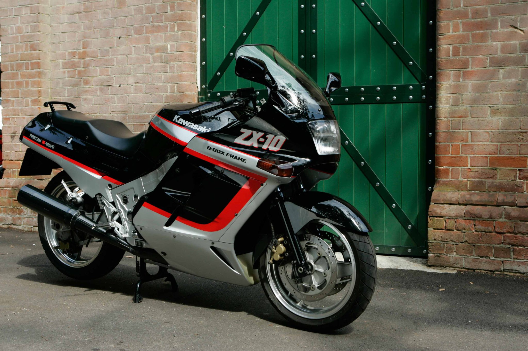 Kawasaki's ZX-10 was more sports-tourer than superbike - Hagerty Media