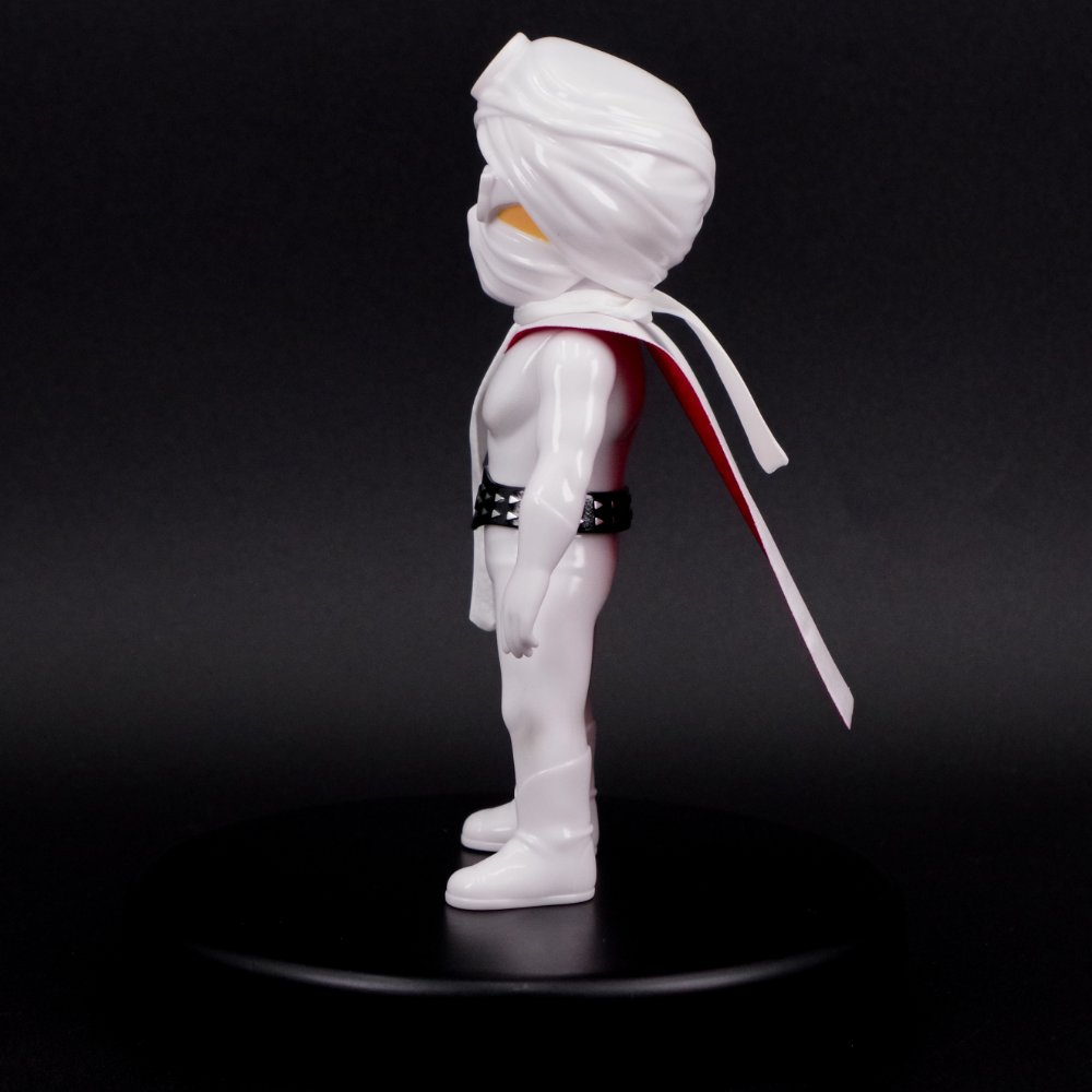 8月17日(日)11時より販売開始】【Kaiju One】月光仮面(蓄光)が登場