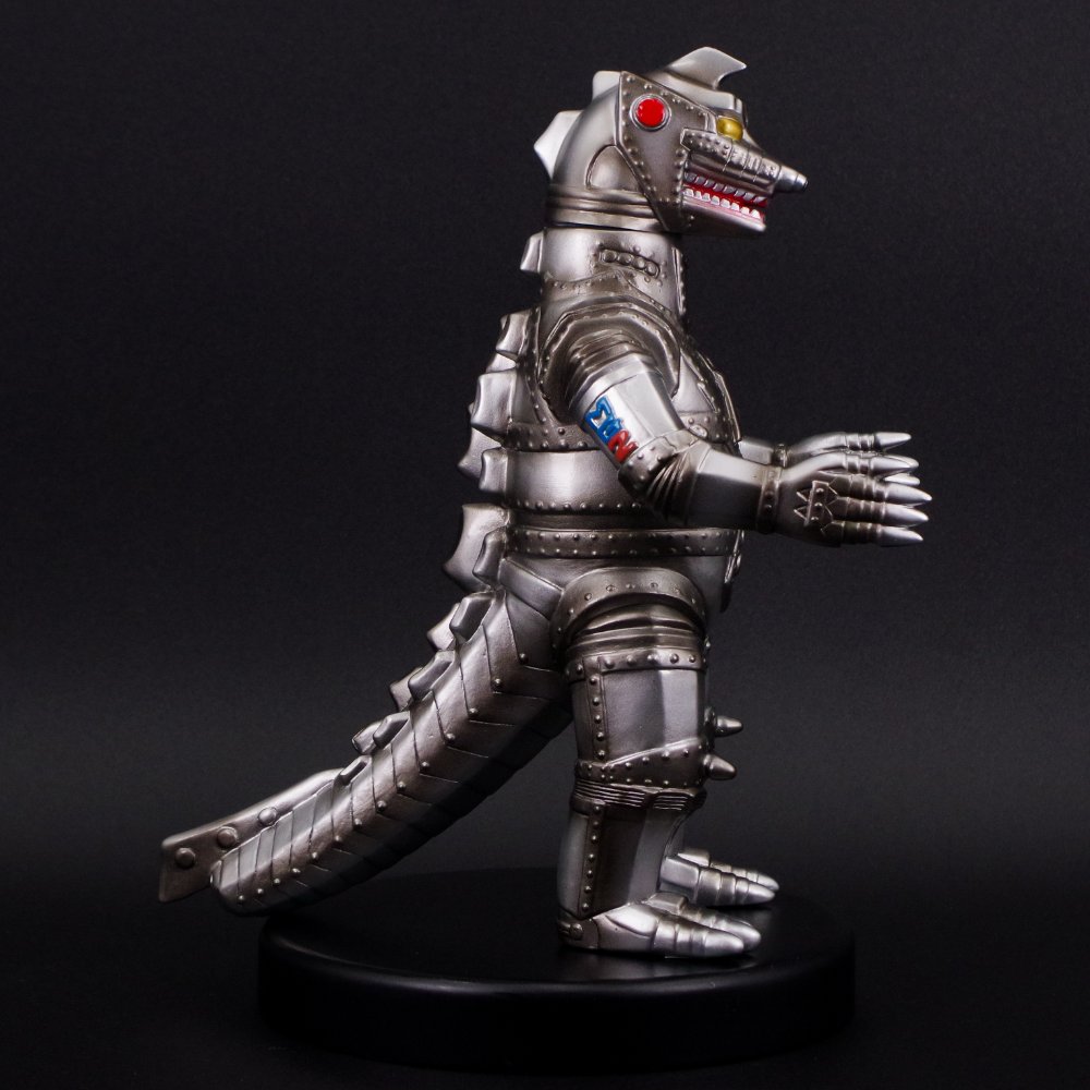 2月19日(水)18時より抽選開始】【M1号】メカゴジラ2(電子頭脳付)が登場