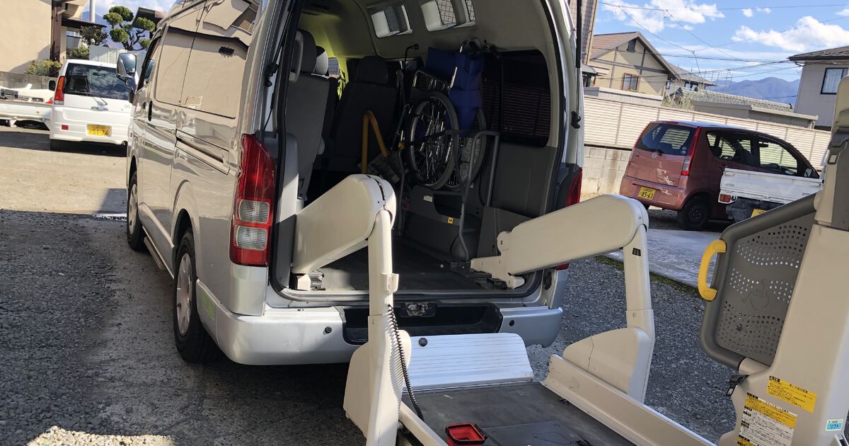福祉車両 山梨】ハイエース車いすリフト車 動作不良修理 | ブログ