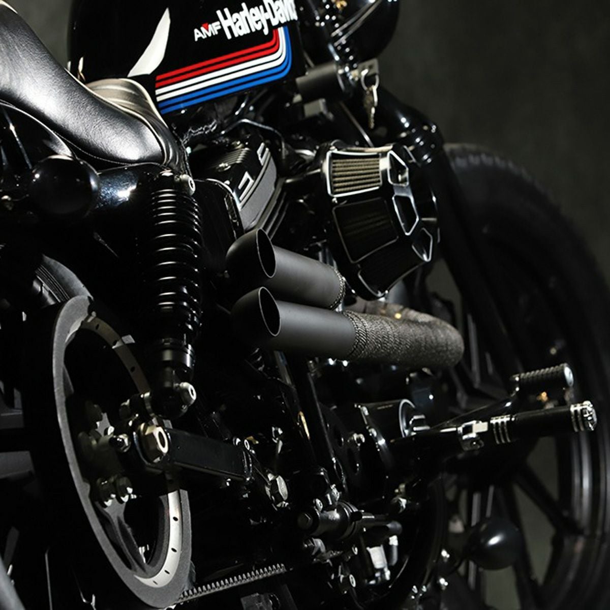 000000104687-01.jpg?size=m&w=