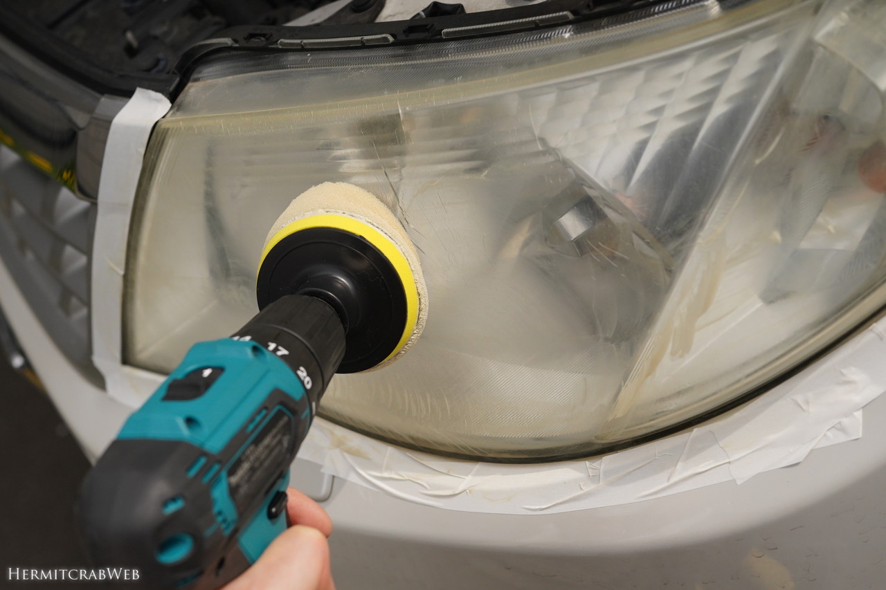 電動ドリル＆ピカールでヘッドライトを磨いた。満足度80%だけど反省点