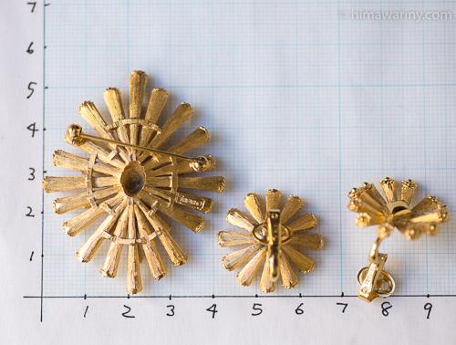 Trifari トリファリ-ダイヤダリア・ブローチ＆イヤリング・セット