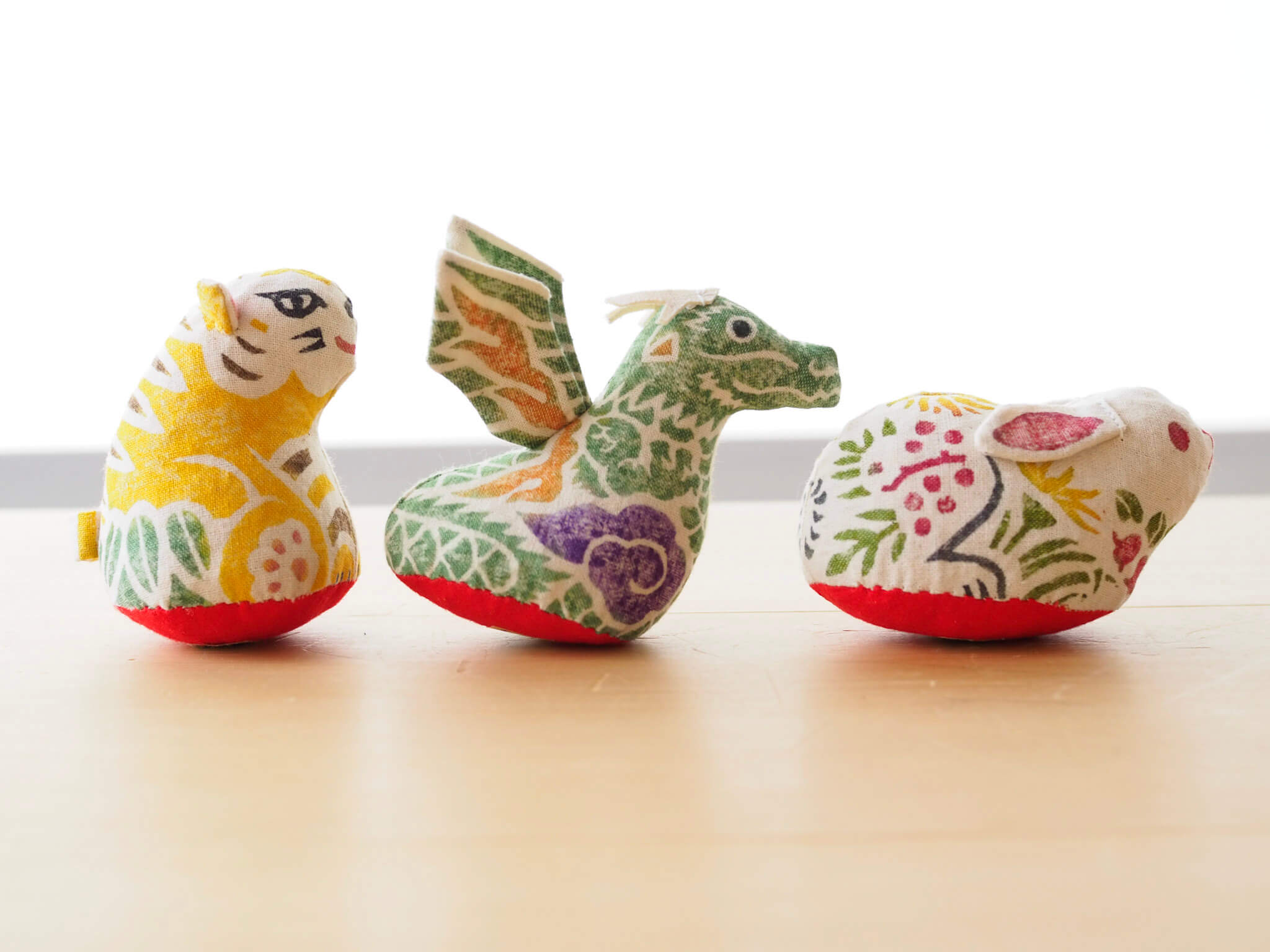 響 hibi-ki | 唯一無二の木版手染ぬいぐるみ