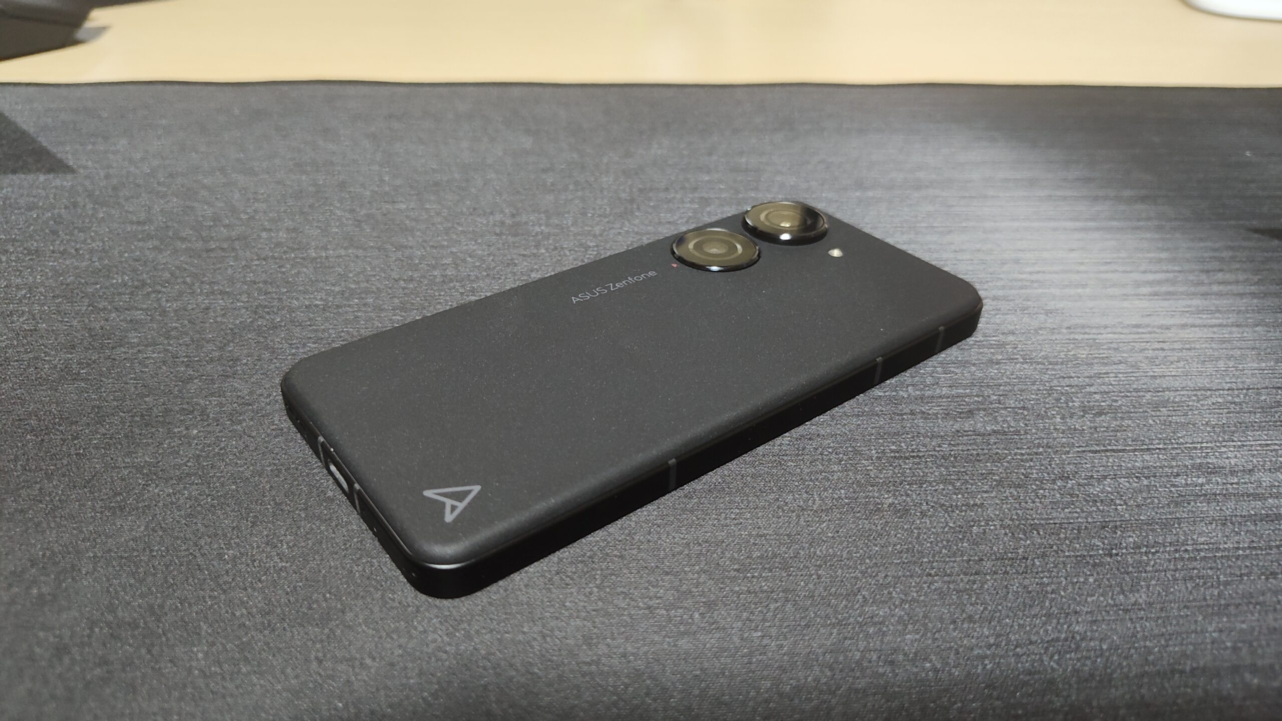 レビュー】Zenfone 10を1週間使って分かった良いとこ悪いとこ | ひかげ