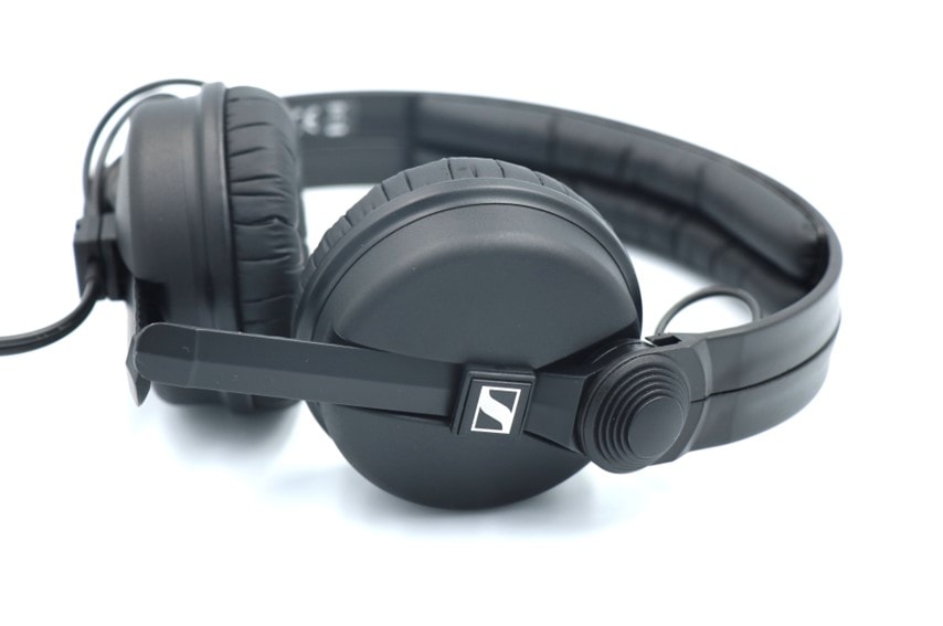 SENNHEISER HD 25をレビュー。DJ用モニターヘッドホンの業界標準機