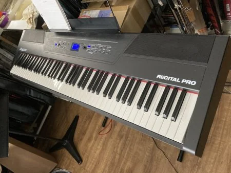 ALESIS 88鍵 電子ピアノRECITAL PRO | HiP-Sound秦野本店