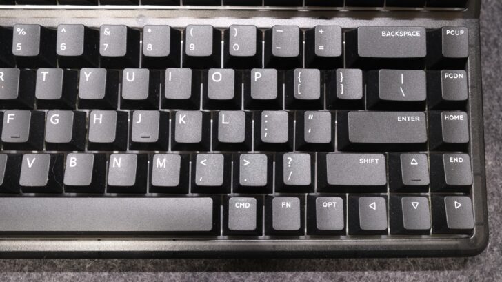 メカニカルキーボード iQunix OG80 をレビュー！ブラックでカッコよい