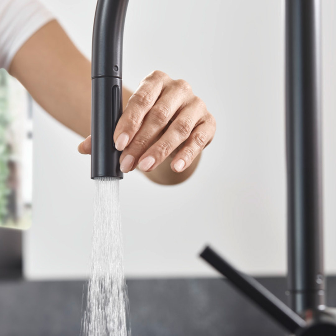 Talis M54 シングルレバーキッチン混合水栓 引出式 210(シャワー切替